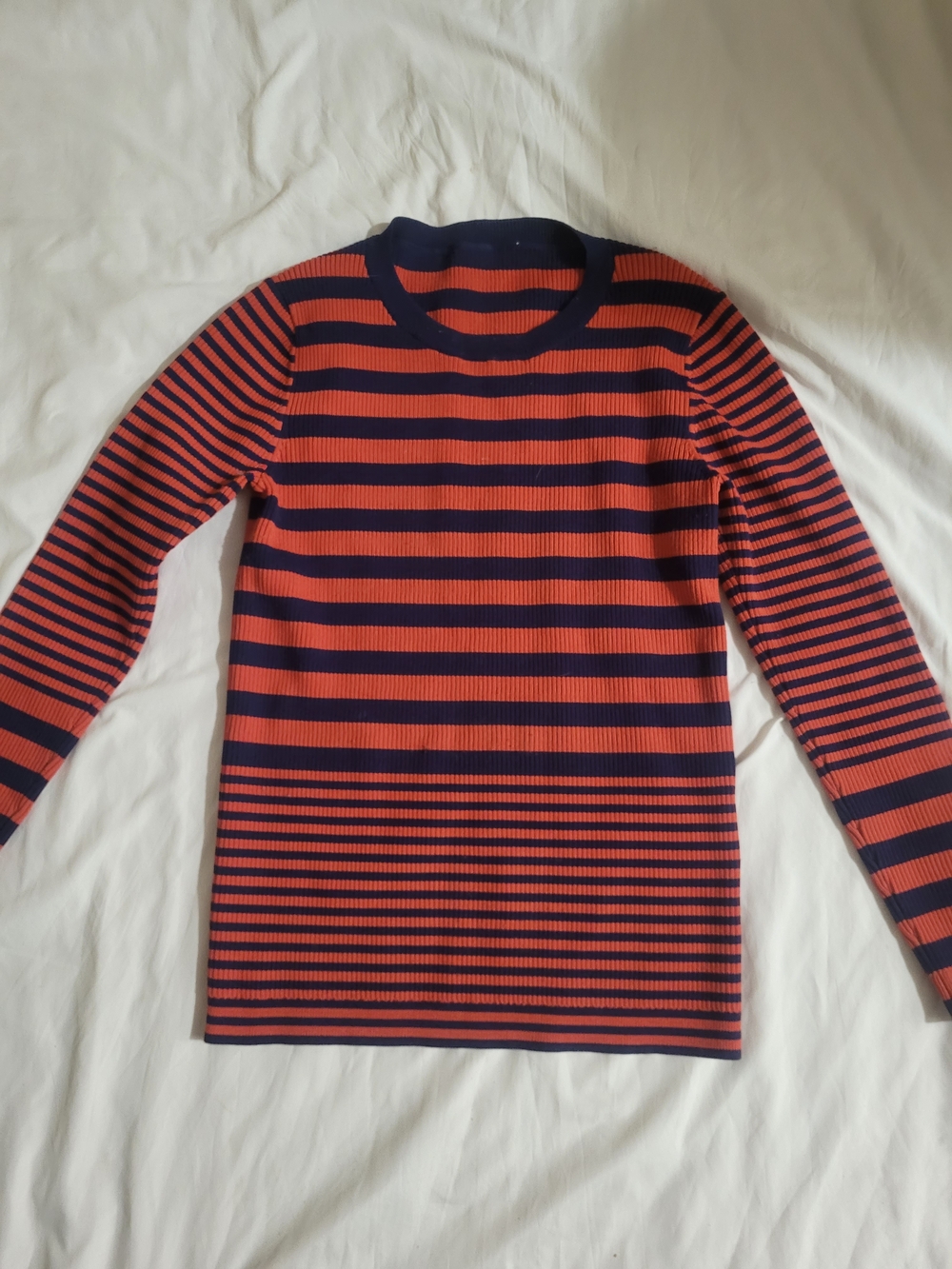Michael Kors Men's Red and Navy Striped Crewneck Sweater
